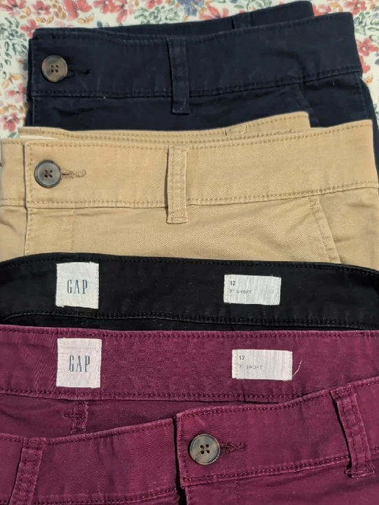 Women’s Cotton Chino Shorts — Black, Burgundy, Khaki, Navy (Lot Of 4 Pieces) - Picture 5 of 6
